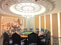 -哈啾嗨·新概念蒙餐(红星新城店)