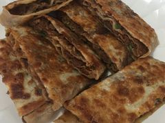 -溢心园香河肉饼总店