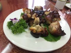 -地方名吃海鲜大馅蒸饺(北戴河店)