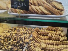 -起士林(荣安大街店)