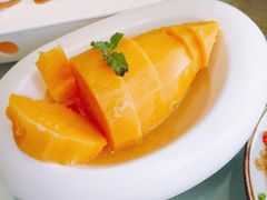-车之谷·汽车文化主题餐厅(汽开店)