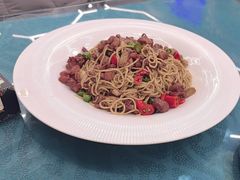 -乡村馕坑肉·烧烤·新疆菜·本地人更爱吃(阿勒泰首店)