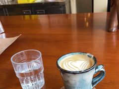 -Be Lived Cafe比例咖啡(摩天轮店)