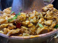 -老佛爷铜炉蛙锅(挂绿店)