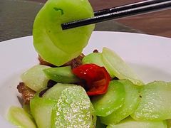 莴笋炒肉-庄氏祥记家常食府(国瑞建材家居博览中心店)