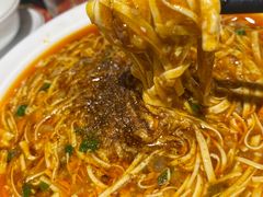 -柏合黄记豆腐皮饭店