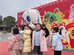 -季高兔窝窝亲子园(上海薰衣草公园店)