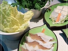 -一叶一世界·素食餐厅(锦华万达店)