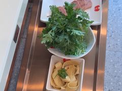-七欣天香辣蟹火锅(闵行浦江欢乐颂店)