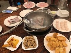 -正能量脆肉鲩火锅