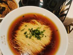 -松鹤面馆·古法焖肉面(观前店)