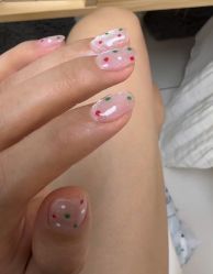 -UN·桃喜日系美睫美甲