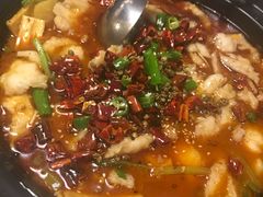 -徽湘园和马路串串火锅