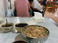 -正宗杨记普洱酸醋米线(总店)