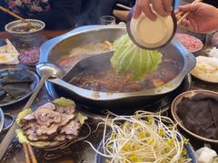 -艾嬢七八九老火锅(37年李子坝店)