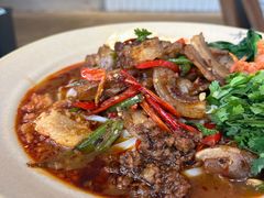 -方铲铲·成都板凳面(滨江银泰店)