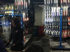 -乔波室内滑雪场