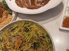 -小桃红·东北菜·春饼烤鸭(南阳湖街店)