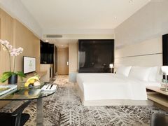 -上海虹桥西郊假日酒店