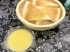 -八两八金·莱芜特色炒鸡(市南漳浦路店)
