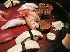 各种寿司-松子料理(白家庄店)