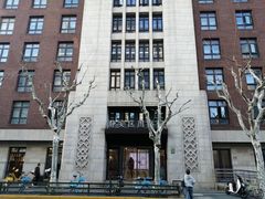 -上海市静安区图书馆(新闸路馆)