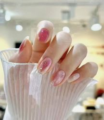 -悦指间美甲美睫