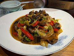 -头上红煨盐鸡·非遗院子餐厅