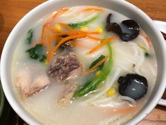 云南过桥米线-云海肴·汽锅鸡·云南菜(广安门天虹店)