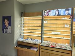 -优医视平价眼镜蔡司依视路折扣工厂店(德胜门店)