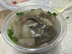 招牌牛羊杂汤-牛师傅广式药膳牛骨汤美食(江南西店)