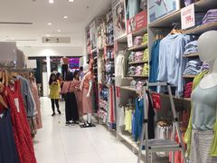 -优衣库(广州天河领展广场店)