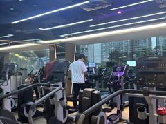 -威克健身游泳(万菱汇店)