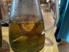-头上红煨盐鸡·非遗院子餐厅