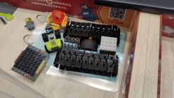 -Block Park 租乐高(天虹店)