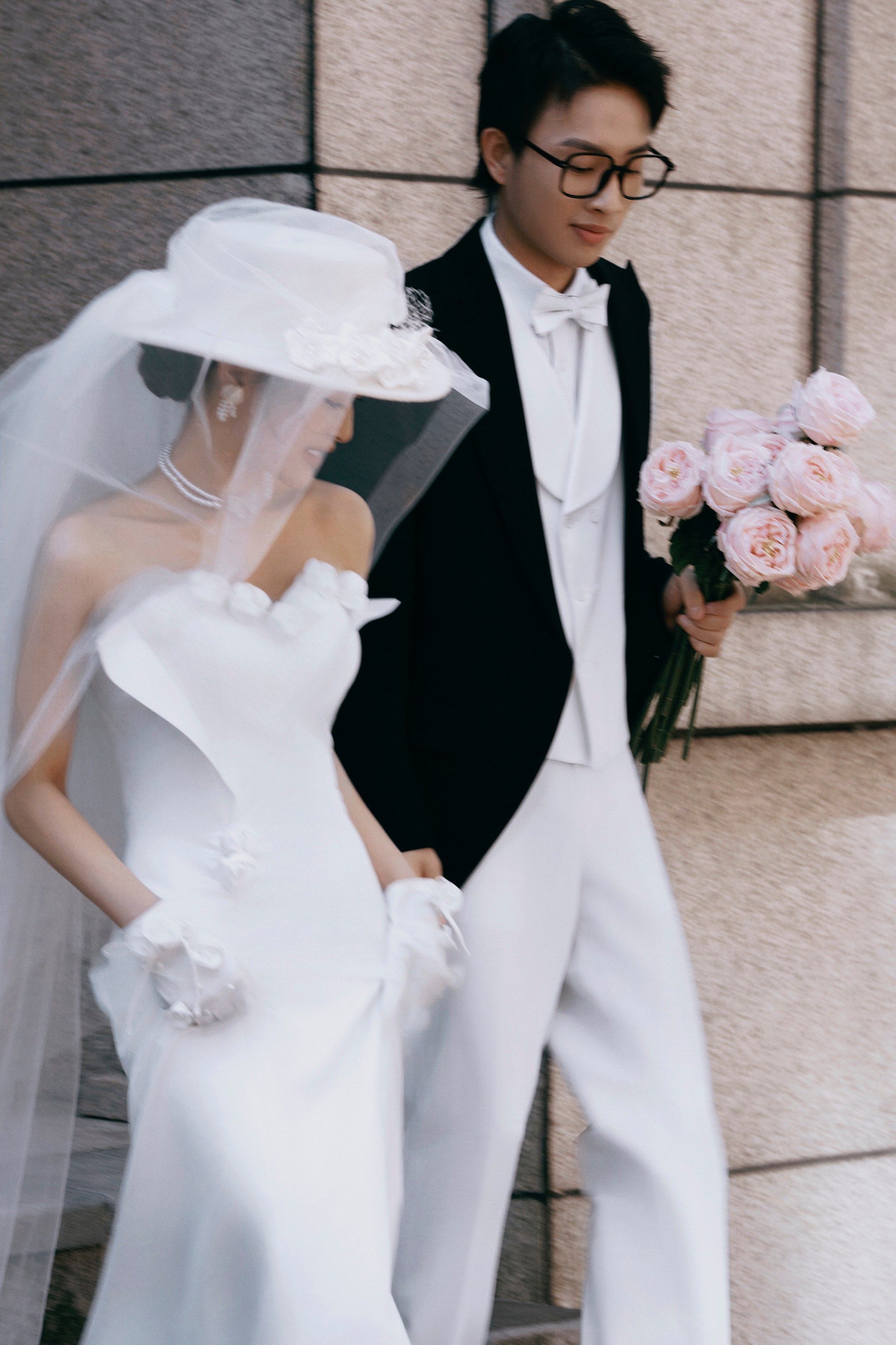 难以拒绝的欧式建筑婚纱照,大气浪漫