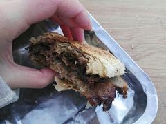 烧饼加肉-李小老烧饼(常营民族家园店)