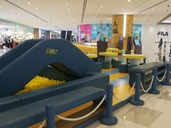 -奈雪的茶(国金中心店)