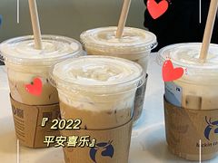 -深圳星河丽思卡尔顿酒店