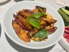 -关东小磨东北菜(漕河泾印象城店)