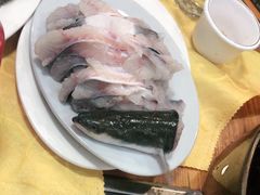 -濠轩阁特色生蚝火锅(水湾路店)