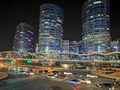 -绿洲中环中心-停车场