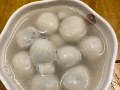 山城小汤圆-八一路好吃街(雨田商务大厦店)