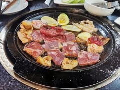 -牛得很·鲜牦牛肉烧烤·牛羊肉菌汤锅(康定店)
