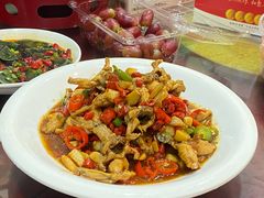 -堂瓦里·33年传统赣菜(第一街区店)