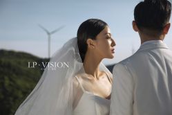 -乐派诗婚纱摄影