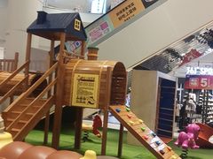 -丽达购物中心(崂山店)
