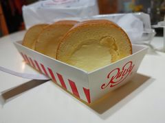 -红宝石·鲜奶小方·海派西点房(联洋店)