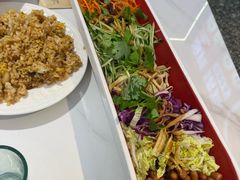 嗨辣大拌菜-嗨辣小聚·盘锦河蟹·海鲜烧烤龙虾(盘锦十年好店)
