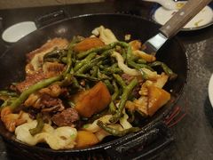 -靠山屯东北农家菜(八龙桥雅苑店)